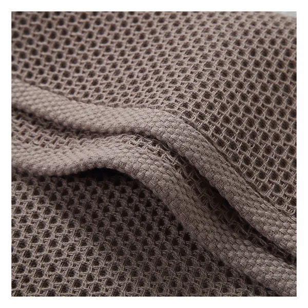 Cotton waffle towel 32×74, 320 gsm, honeycomb, view 2